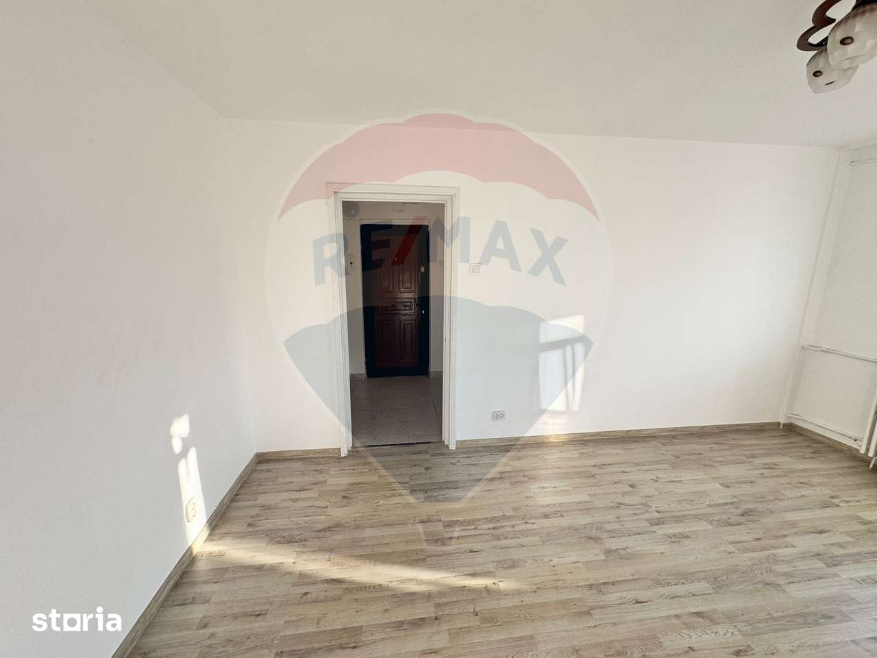 Apartament cu 2 camere de vânzare în zona Narcisa - Imagine principală: 5/10