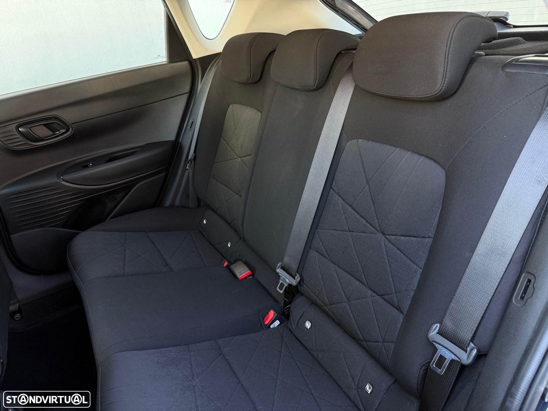 Hyundai Bayon 1.0 T-GDI Premium - 19