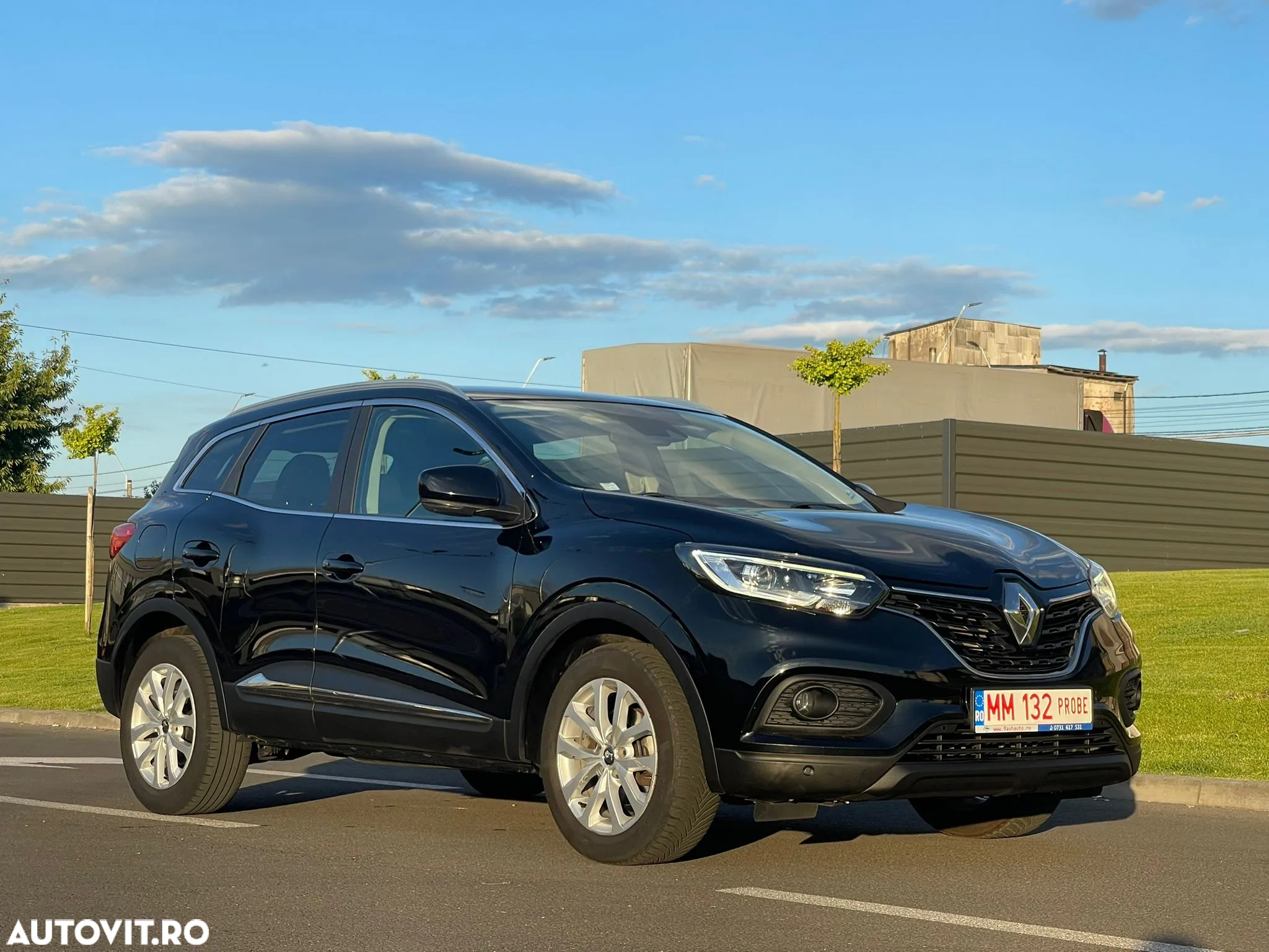 Renault Kadjar BLUE dCi 115 EDC ZEN - 2