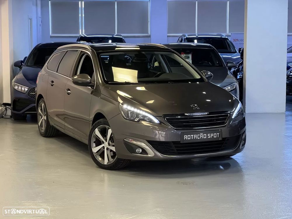 Peugeot 308 SW 1.2 PureTech Allure EAT8 foto 2