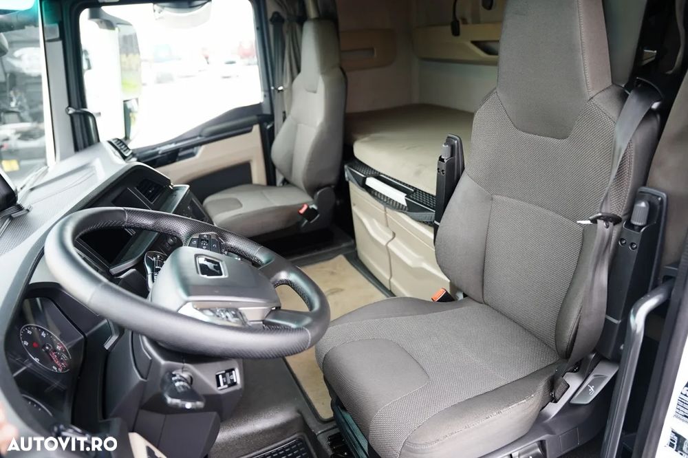 MAN TGX 18.470 / MEGA / PLATĂ JOSĂ / NAVI RIO / EURO 6 - 25