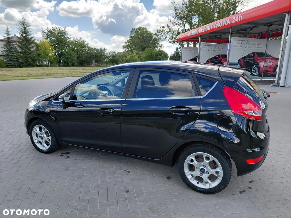 Ford Fiesta 1.25 Titanium EU5 - 7