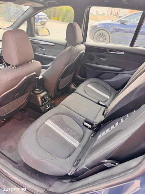 BMW Seria 2 216d Aut. Advantage - 6