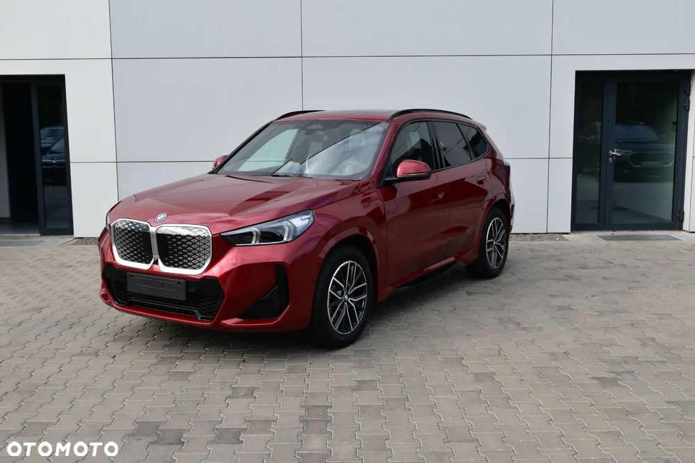 BMW iX1 xDrive30 66.5kWh M Sport Edition - 1