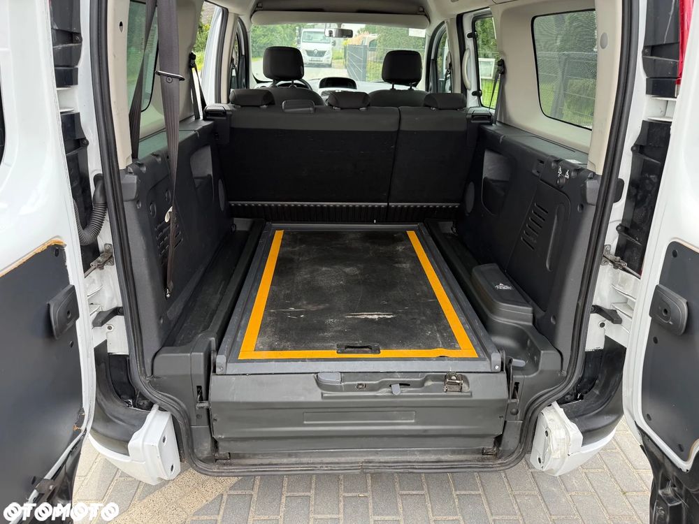 Renault Kangoo ENERGY dCi 110 FAP Start & Stop Luxe - 11