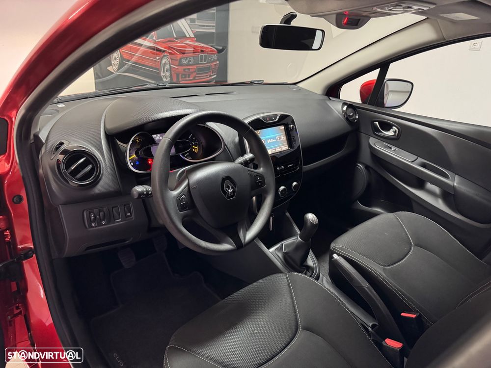 Renault Clio Sport Tourer 1.5 dCi Dynamique S - 17