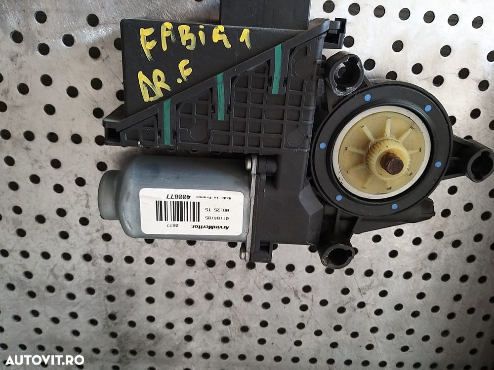 Motoras macara dreapta fata skoda fabia 1 6y 6y1959802 - 1