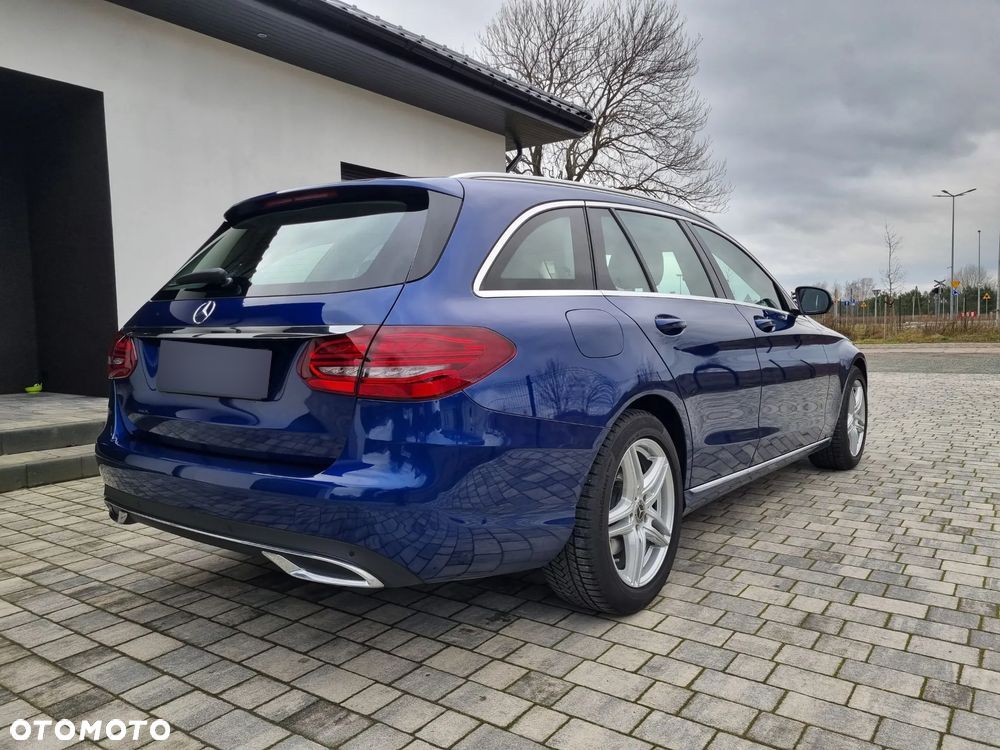 Mercedes-Benz Klasa C 220 d 9G-TRONIC Exclusive - 11