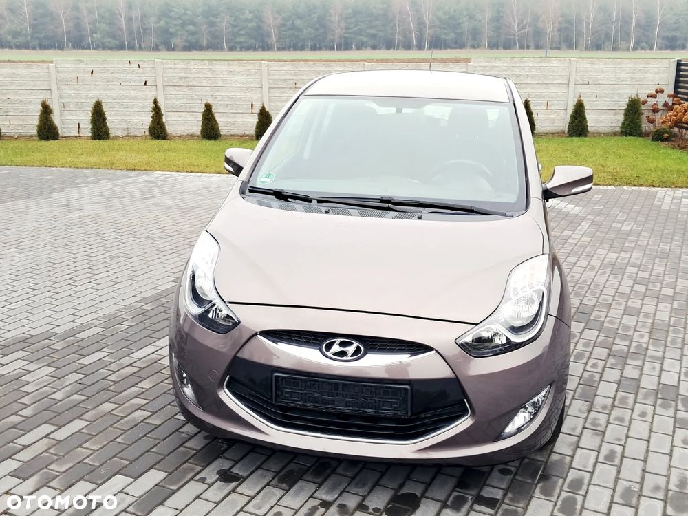 Hyundai ix20 1.4 blue - 14