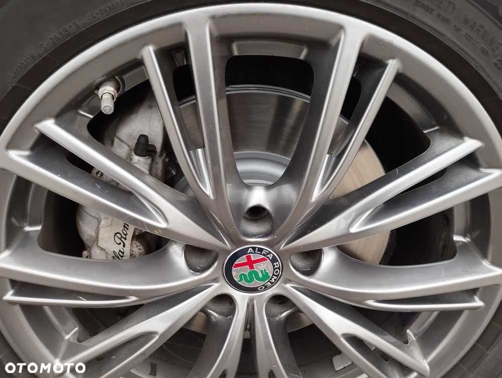 Alfa Romeo Stelvio 2.2 JTDM - 20