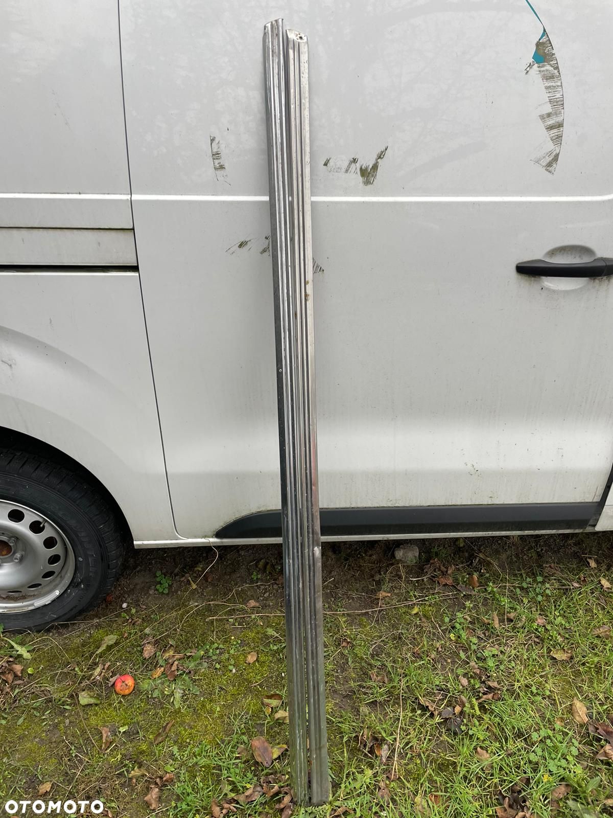 Listwa progowa nakładka listwy progowe nakładki chrom Fiat 125p - 1