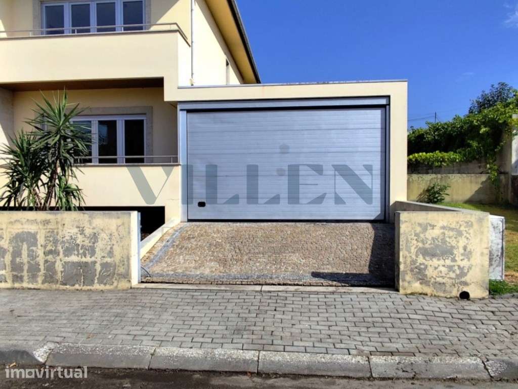 Moradia T3 Geminada com Jardim e Garagem em Figueiredo, Amares - Grande imagem: 5/22