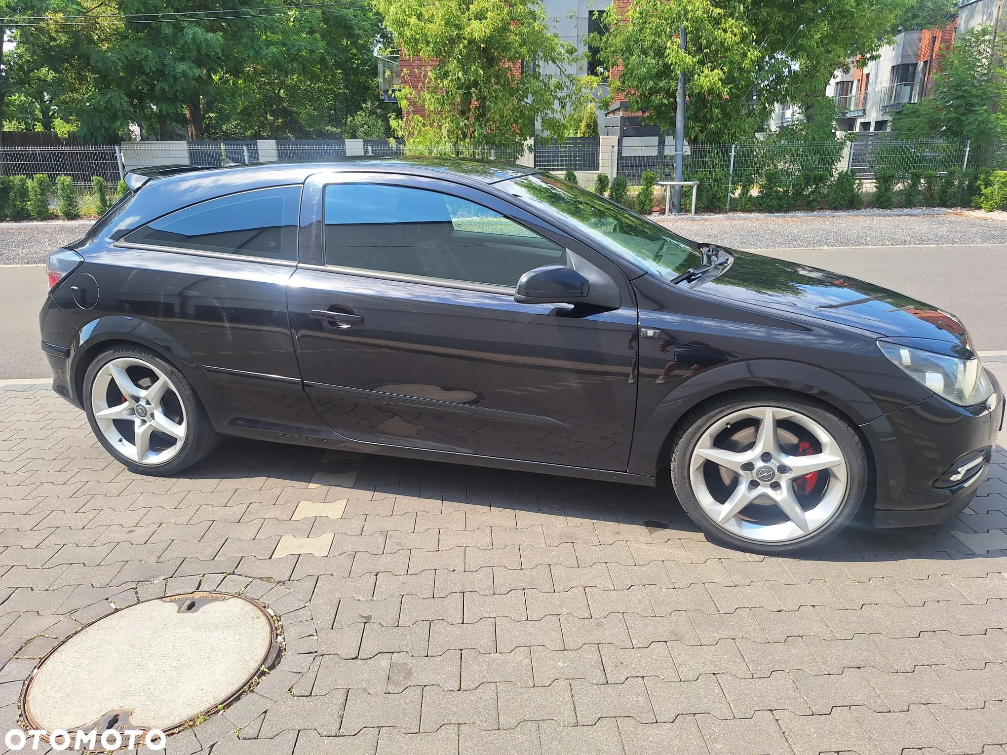 Opel Astra GTC 2.0 Turbo Sport - 5
