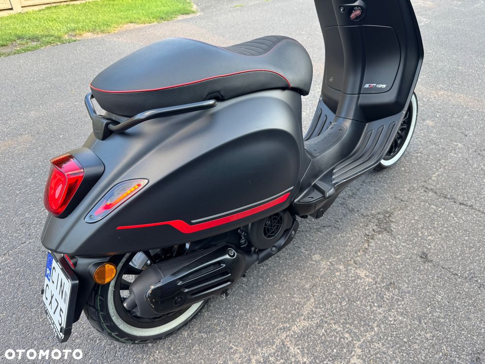Piaggio Vespa - 3
