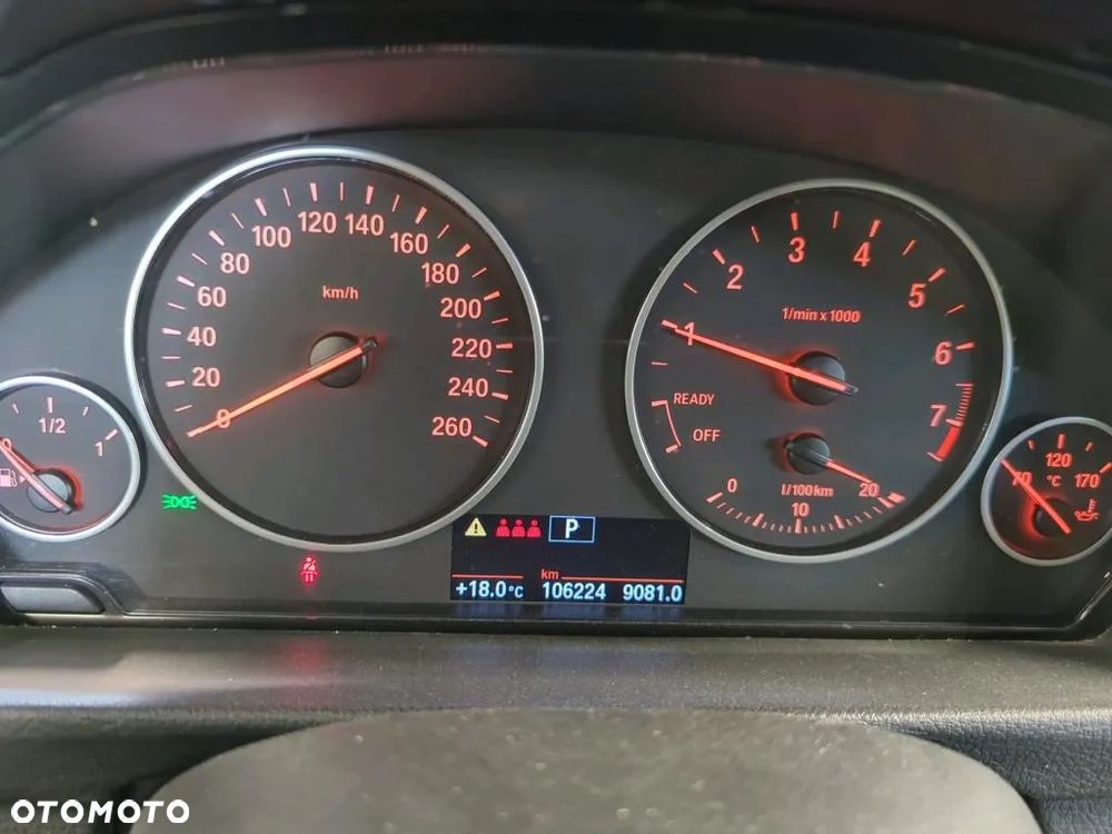 BMW 3GT 320i Advantage - 8