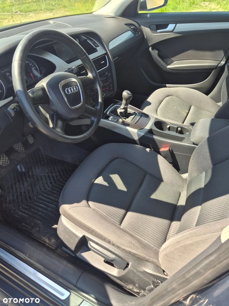 Audi A4 Avant 2.0 TFSI Attraction - 8