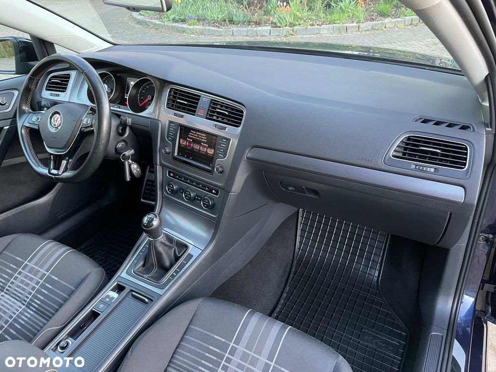 Volkswagen Golf 1.6 TDI BlueMotion Technology Trendline - 17
