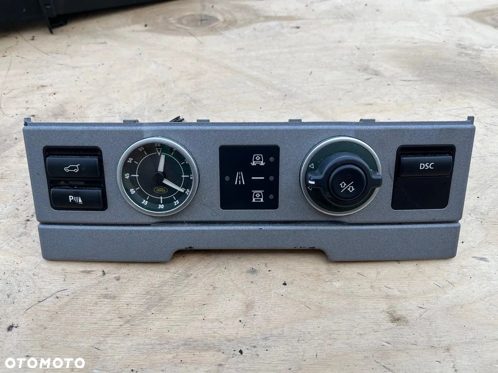 Panel zawieszenia zegarek YUL000032 RANGE ROVER L322 LM 2002-05 - 1