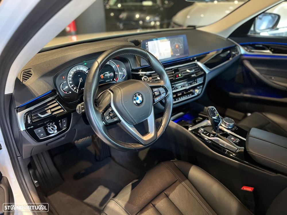 BMW 520 d Auto - 33