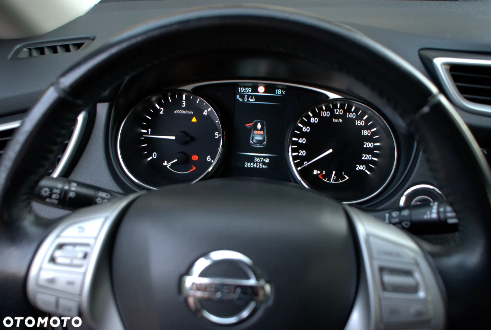 Nissan X-Trail 1.6 DCi Tekna 2WD - 11