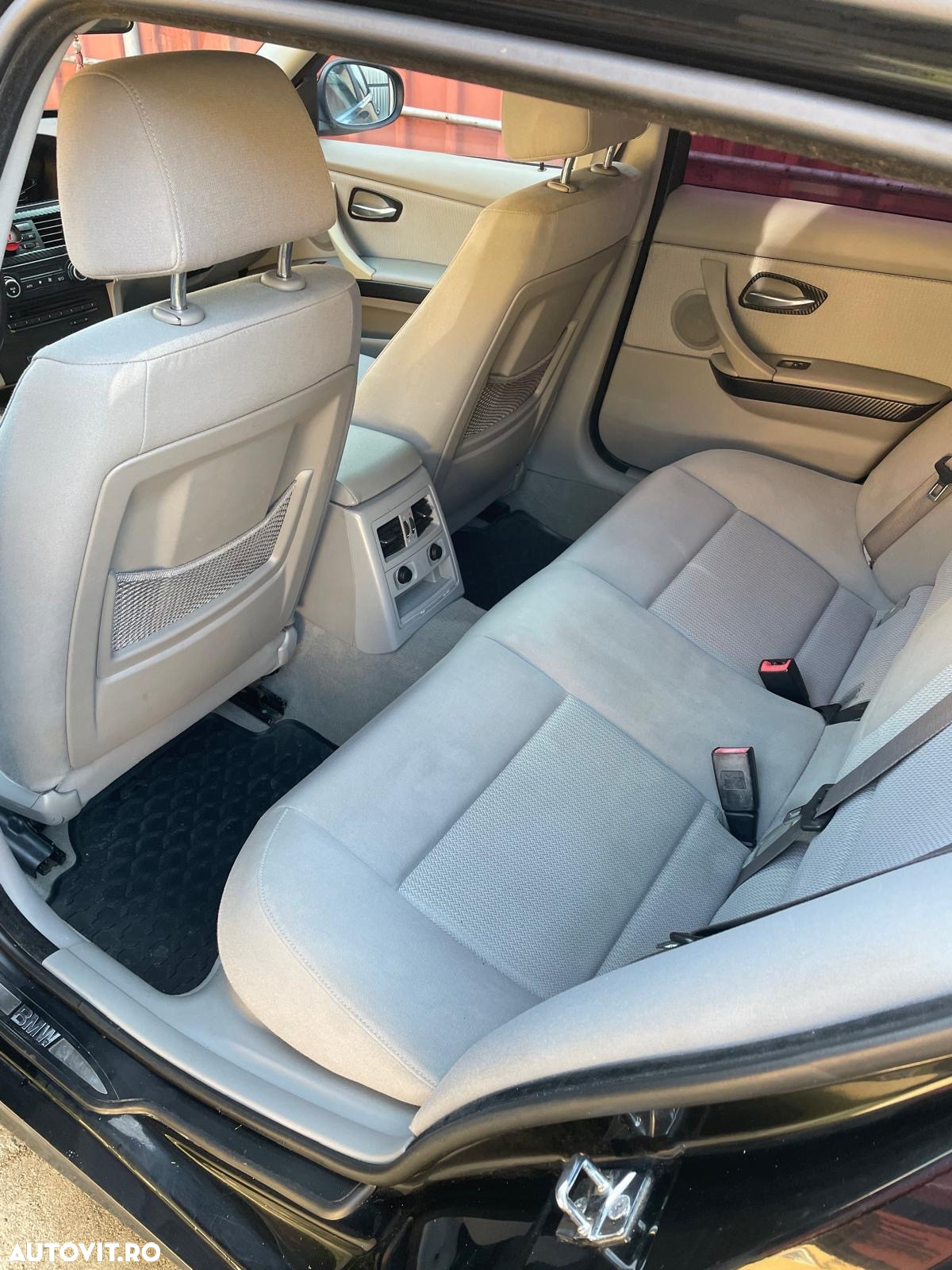 BMW Seria 3 320d - 7