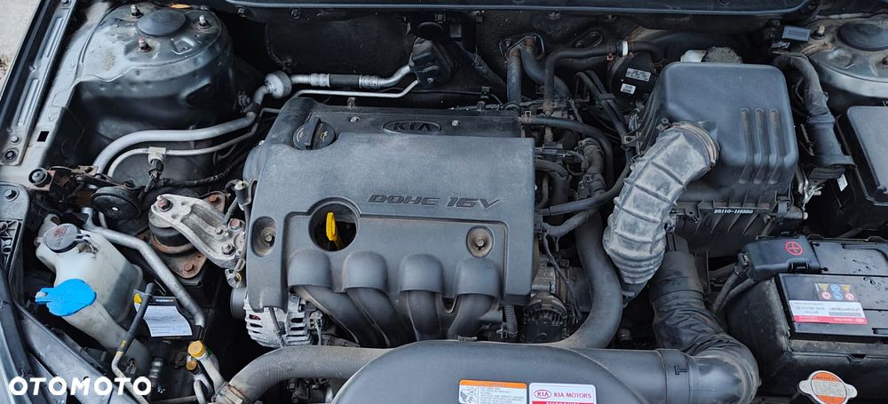 Kia Ceed - 21