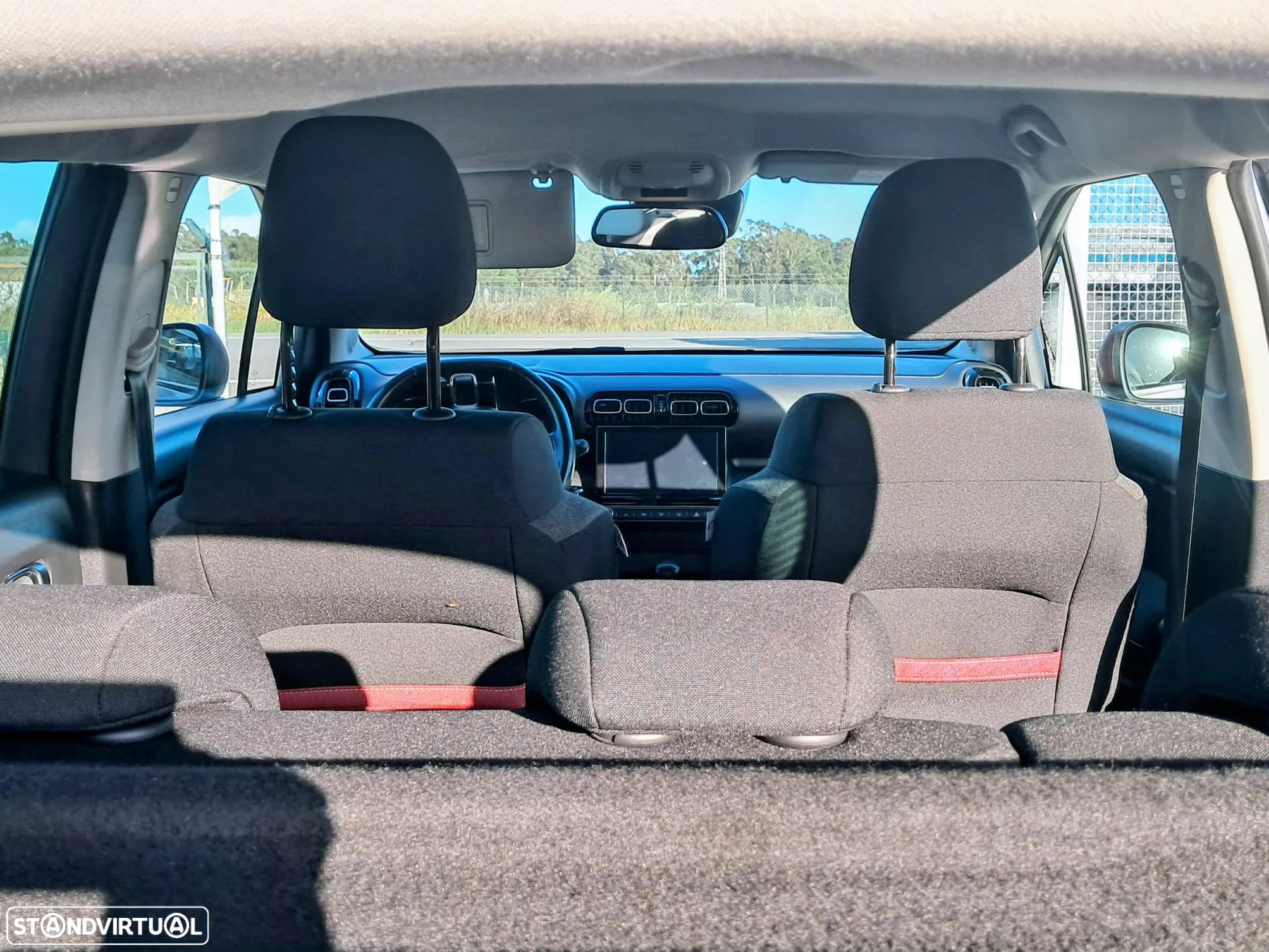 Citroën C3 Aircross BlueHDI 110 Stop & Start C-SERIES - 11