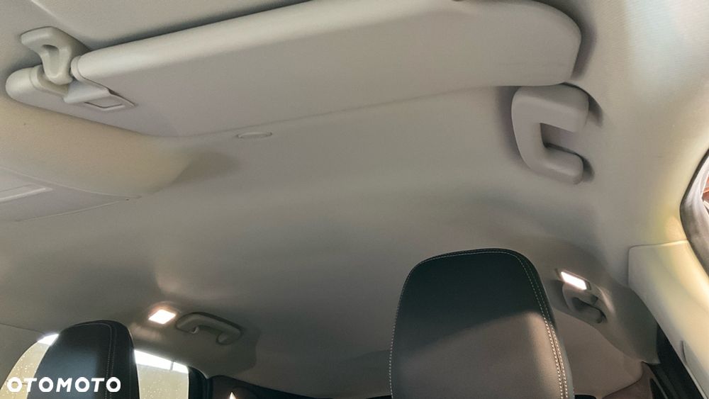 Ford Kuga 1.5 EcoBlue TITANIUM X - 6