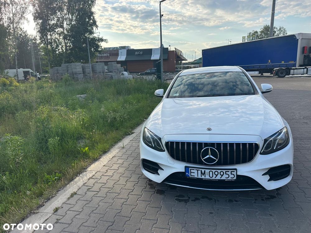 Mercedes-Benz Klasa E 220 d 9G-TRONIC - 8