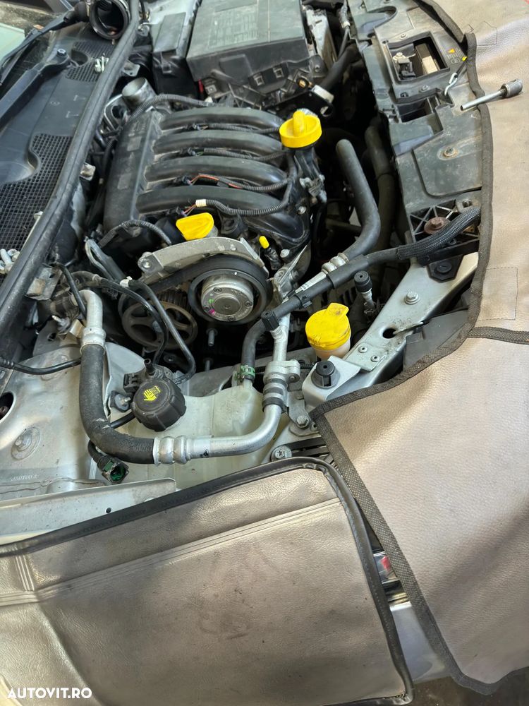 Renault Megane 1.6 16V 110 Paris Business - 25