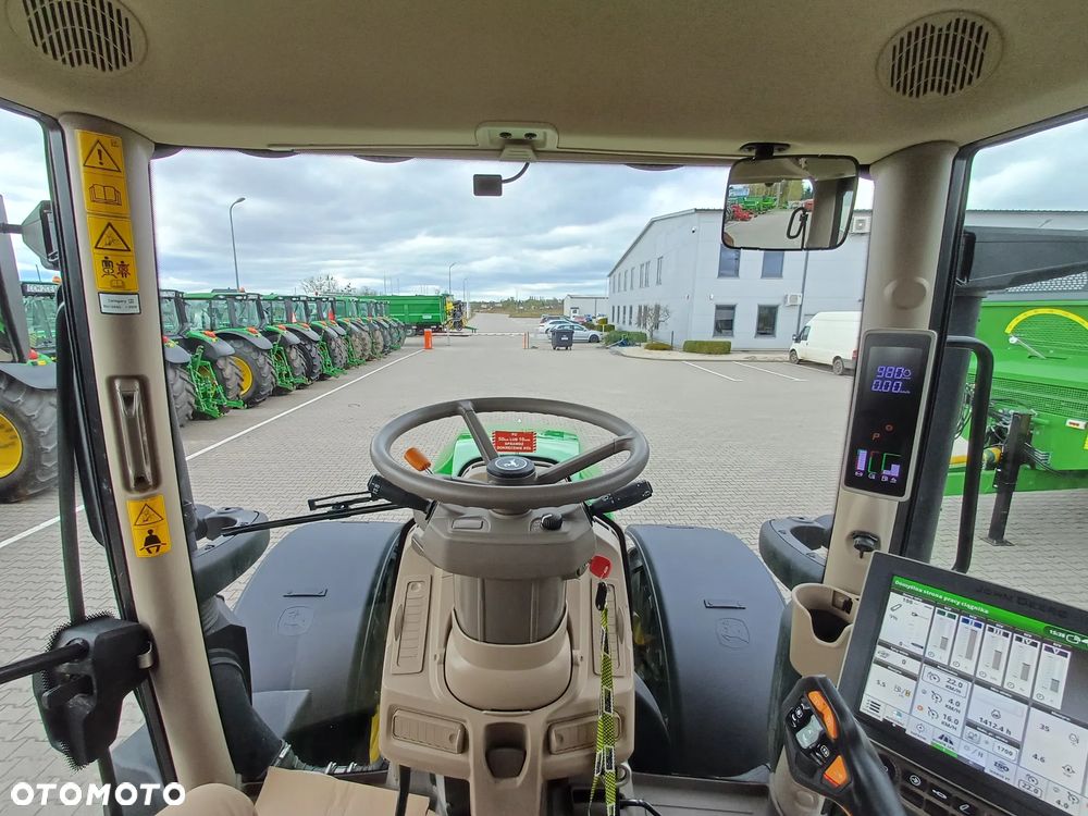 John Deere 6R250 - 11