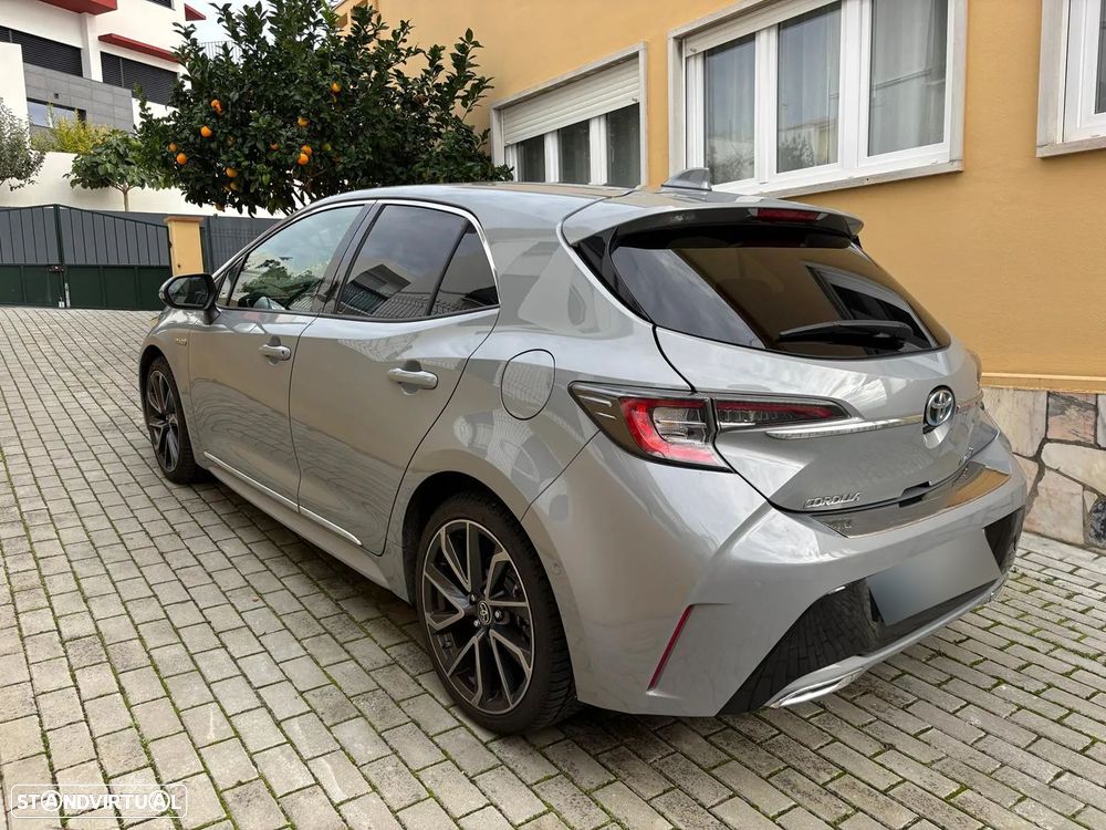 Toyota Corolla 2.0 Hybrid Exclusive - 4