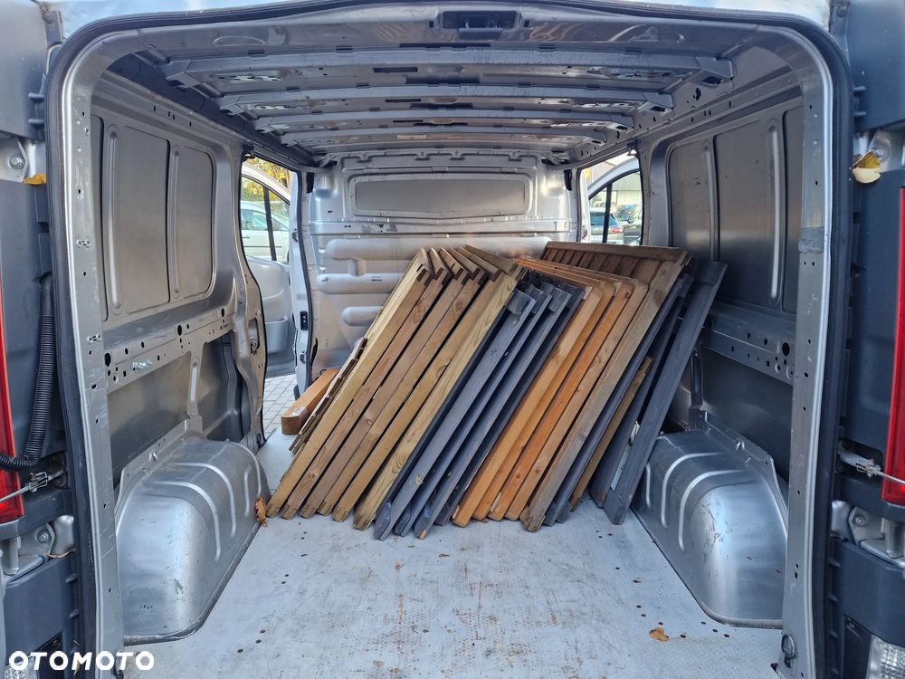 Opel VIVARO - 34