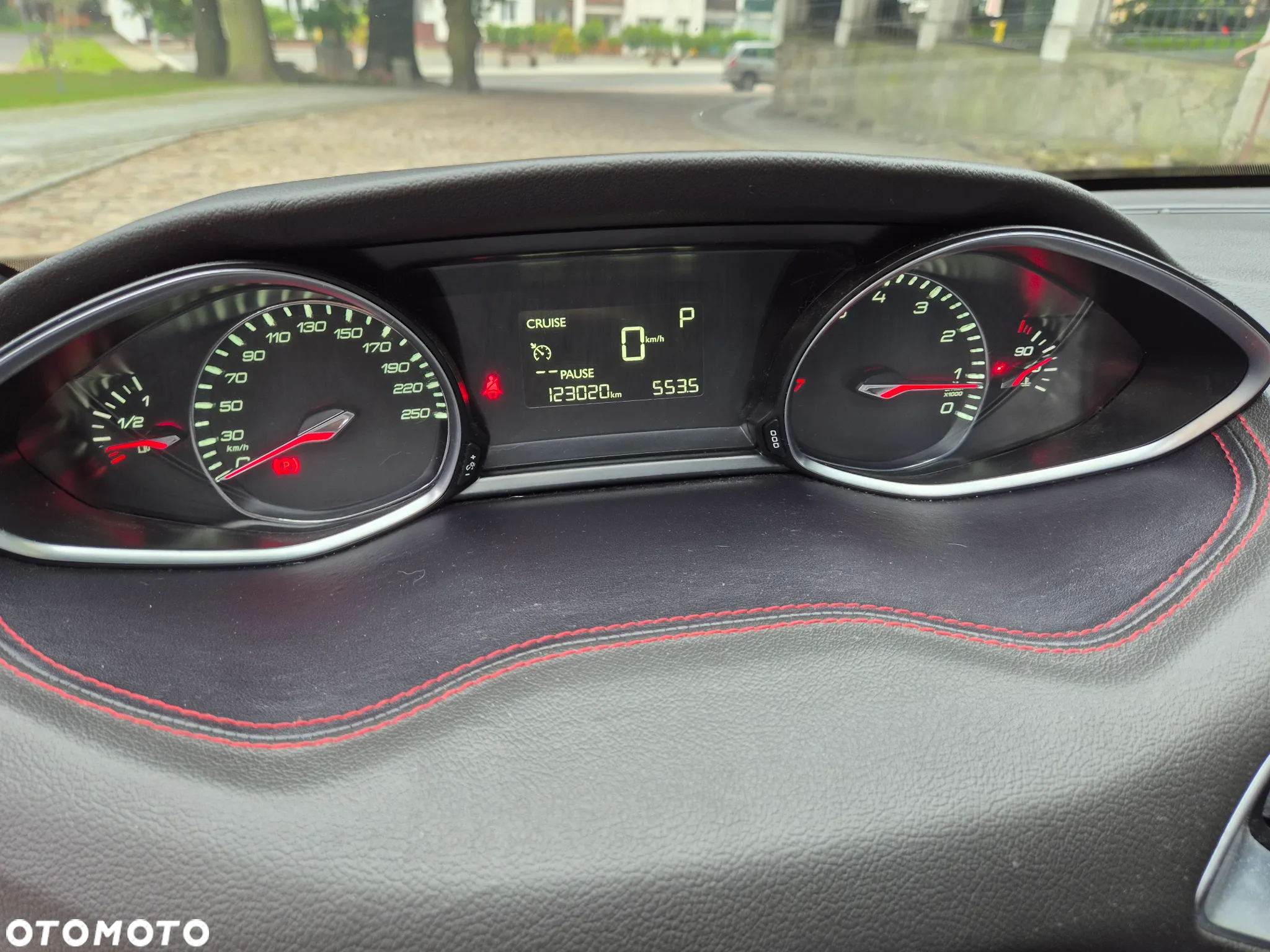 Peugeot 308 SW 1.2 PureTech Allure S&S - 22