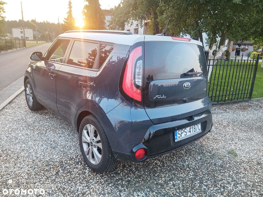 Kia Soul 1.6 CRDI White&Red Edition - 4
