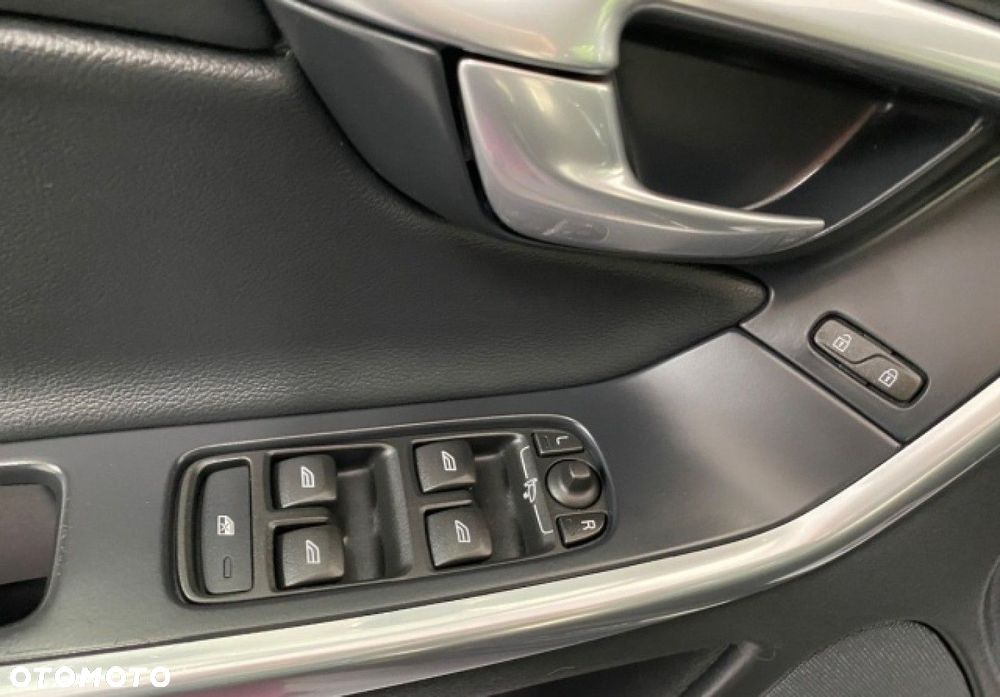 Volvo XC 60 - 20