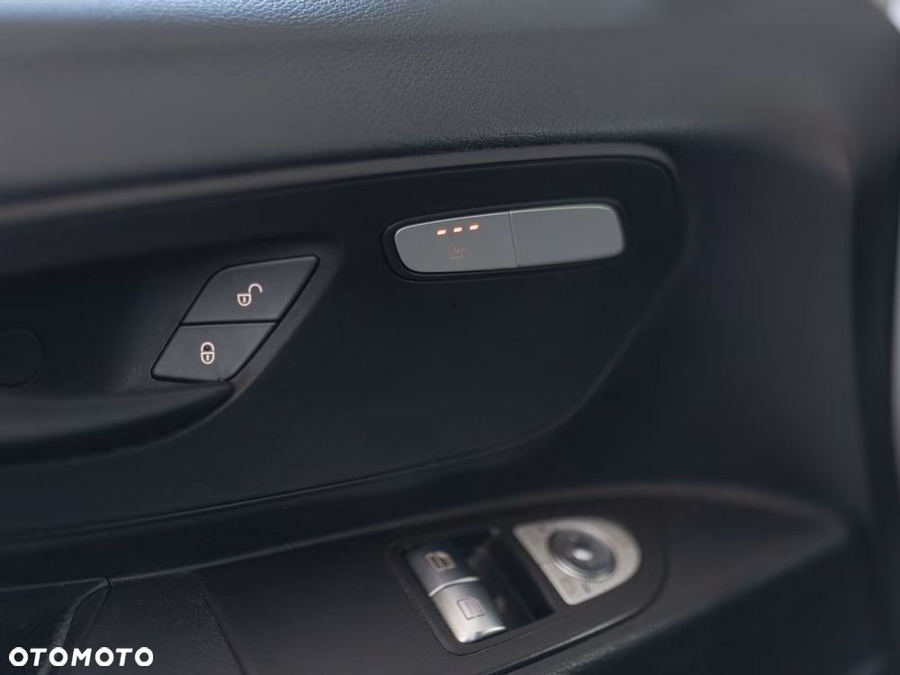 Mercedes-Benz Vito - 16