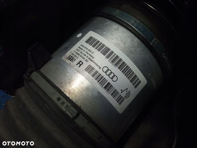 AMORTYZATOR PRAWY TYŁ AUDI A8 S8 D4 4H0616002C - 2