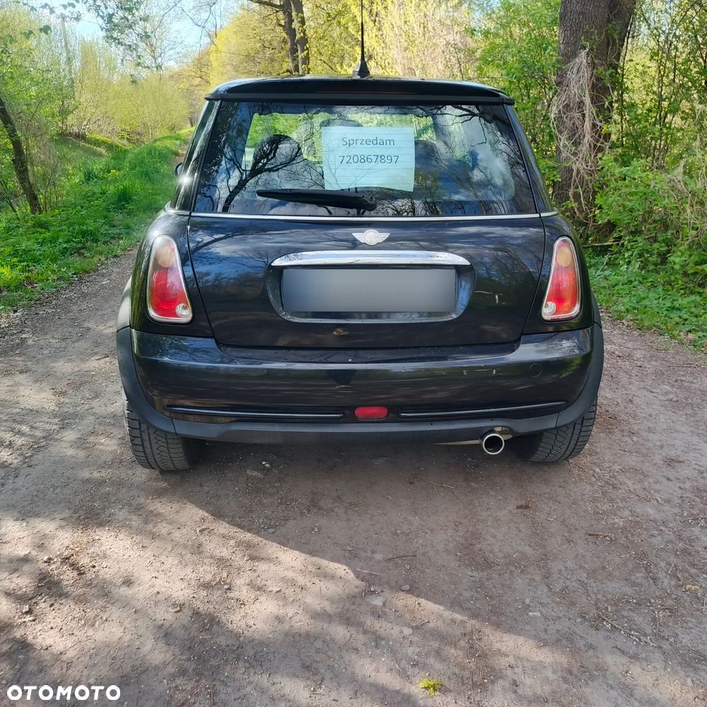 MINI ONE Seven - 15