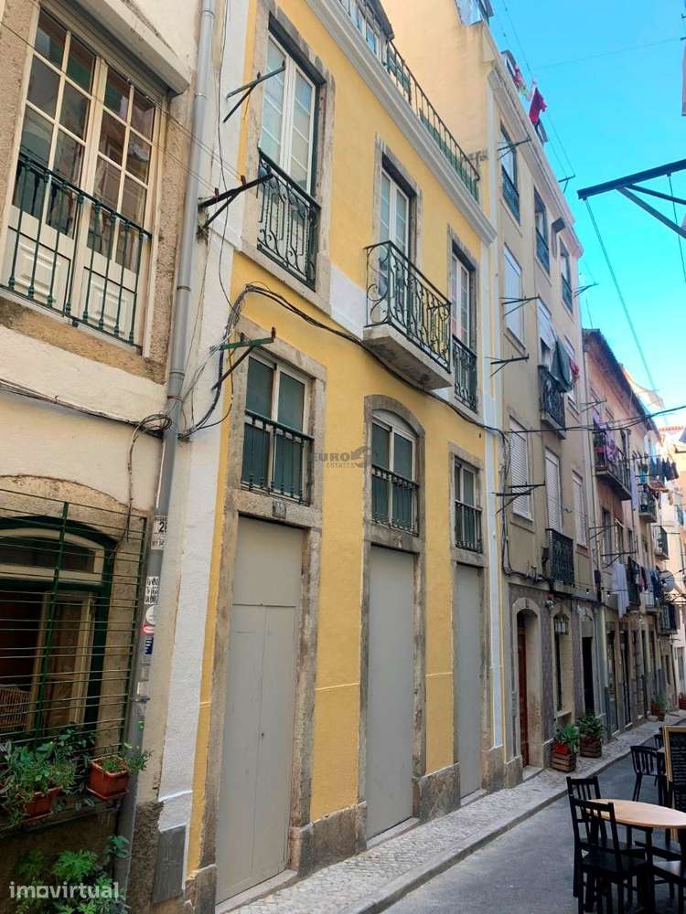 Prédio para Reabilitação em Santos | Junto ao futuro Metro - Grande imagem: 2/25