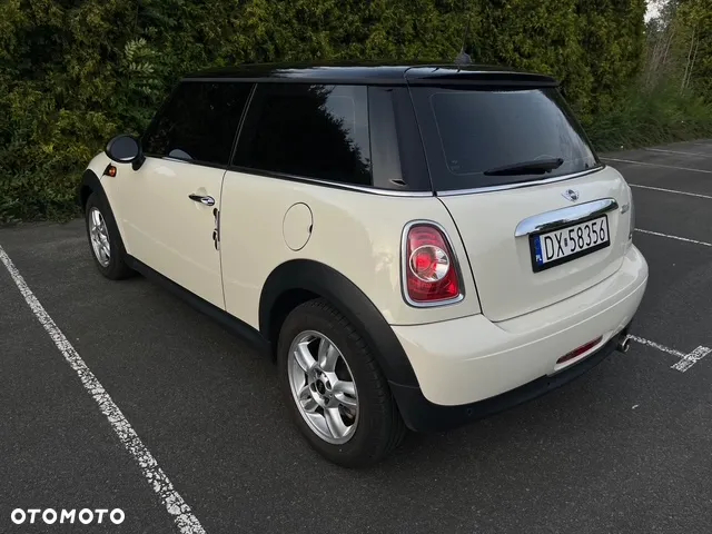 MINI Cooper Standard - 7