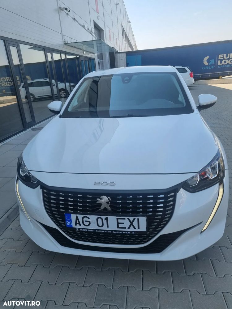 Peugeot 208 - 1