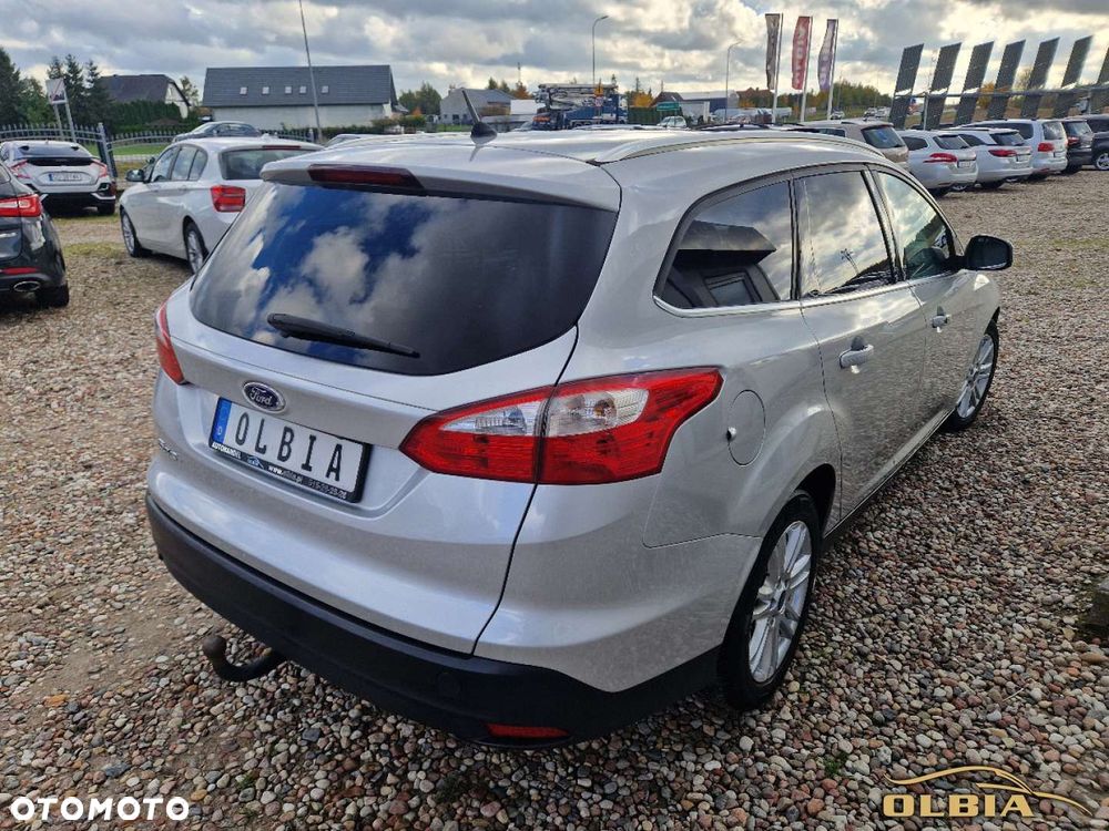 Ford Focus - 13