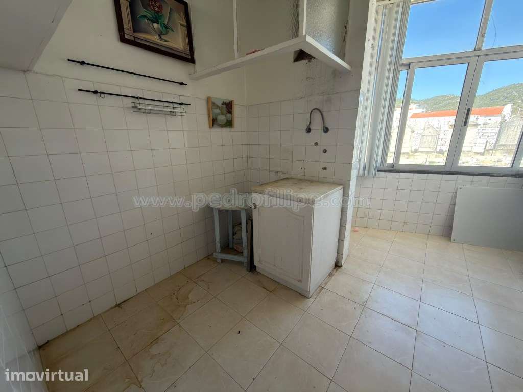 Apartamento T2 com lugar de estacionamento - Grande imagem: 4/15