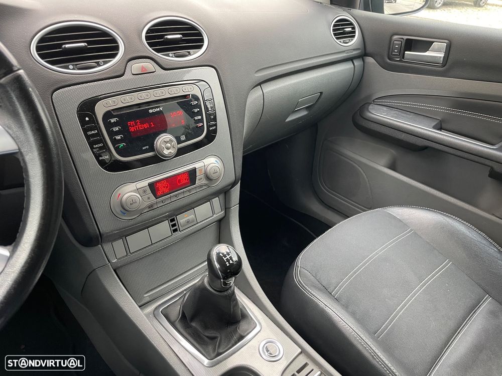 Ford Focus 1.6 TDCi Titanium - 14