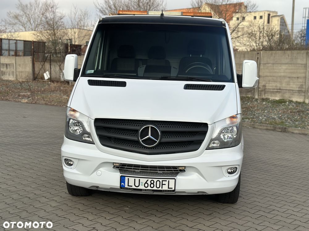 Mercedes-Benz Sprinter - 4