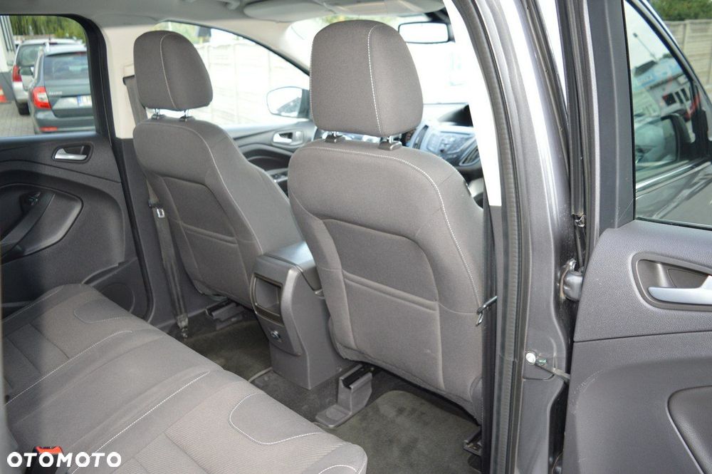 Ford Kuga - 29