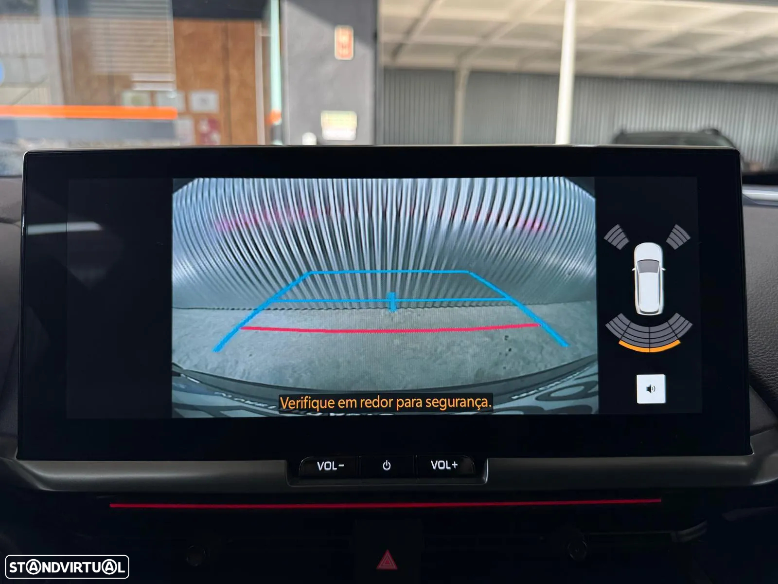 Toyota C-HR 1.8 Hybrid Lounge - 11