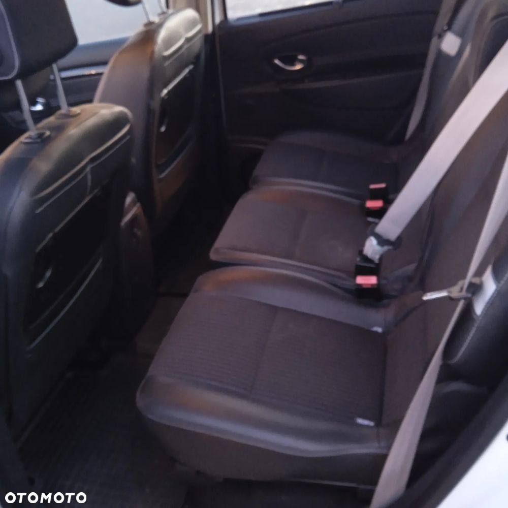 Renault Scenic 1.5dCi TomTom Edition - 4