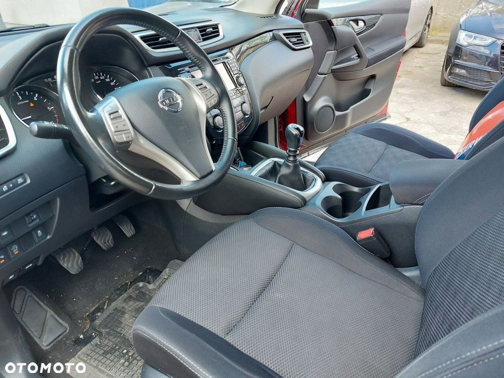 Nissan Qashqai - 11
